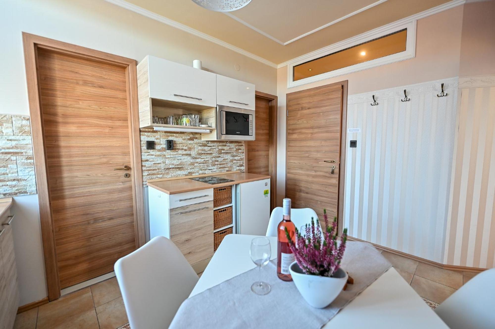 Bellavista 2 Apartman エゲル エクステリア 写真
