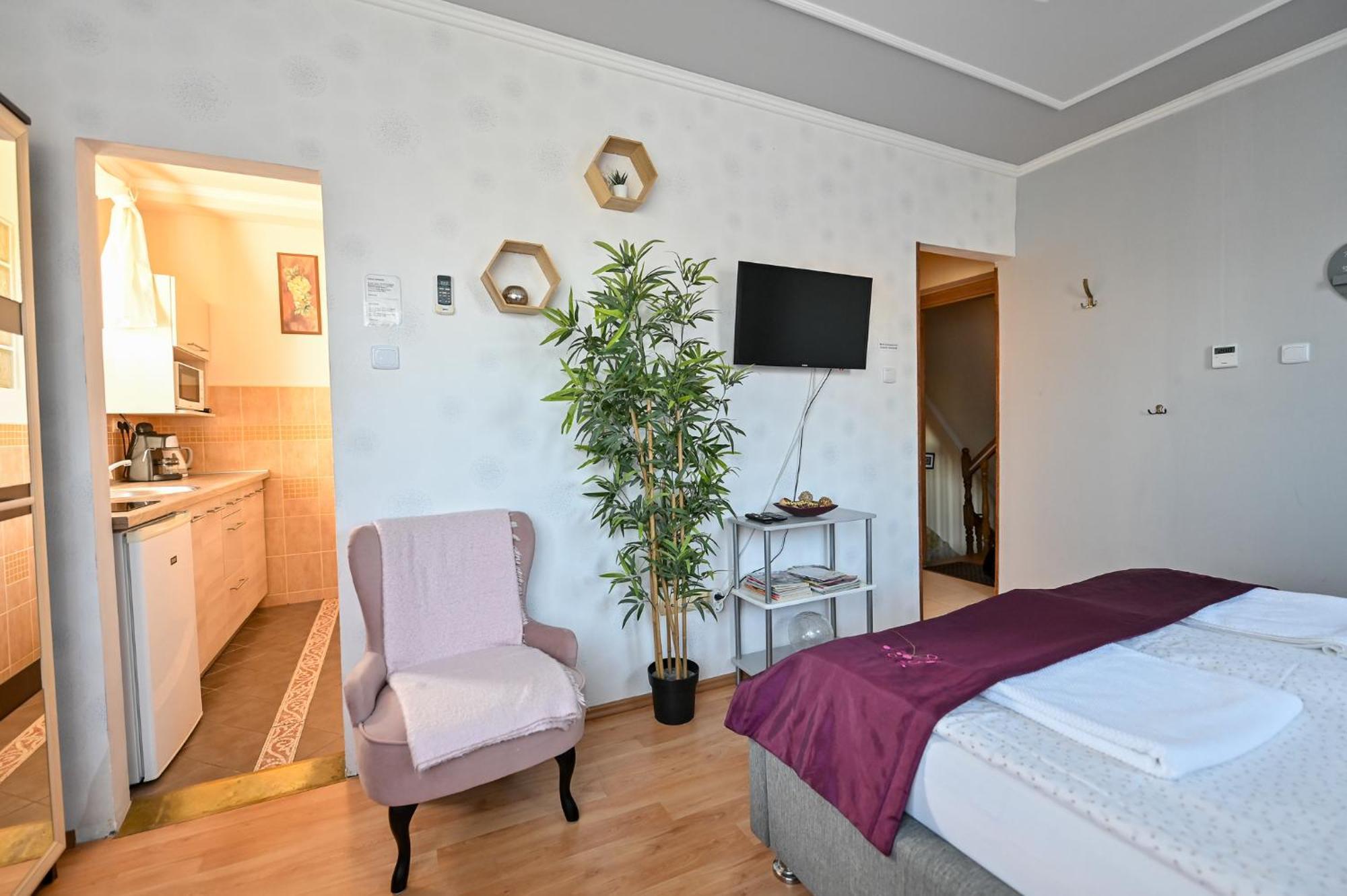 Bellavista 2 Apartman エゲル エクステリア 写真