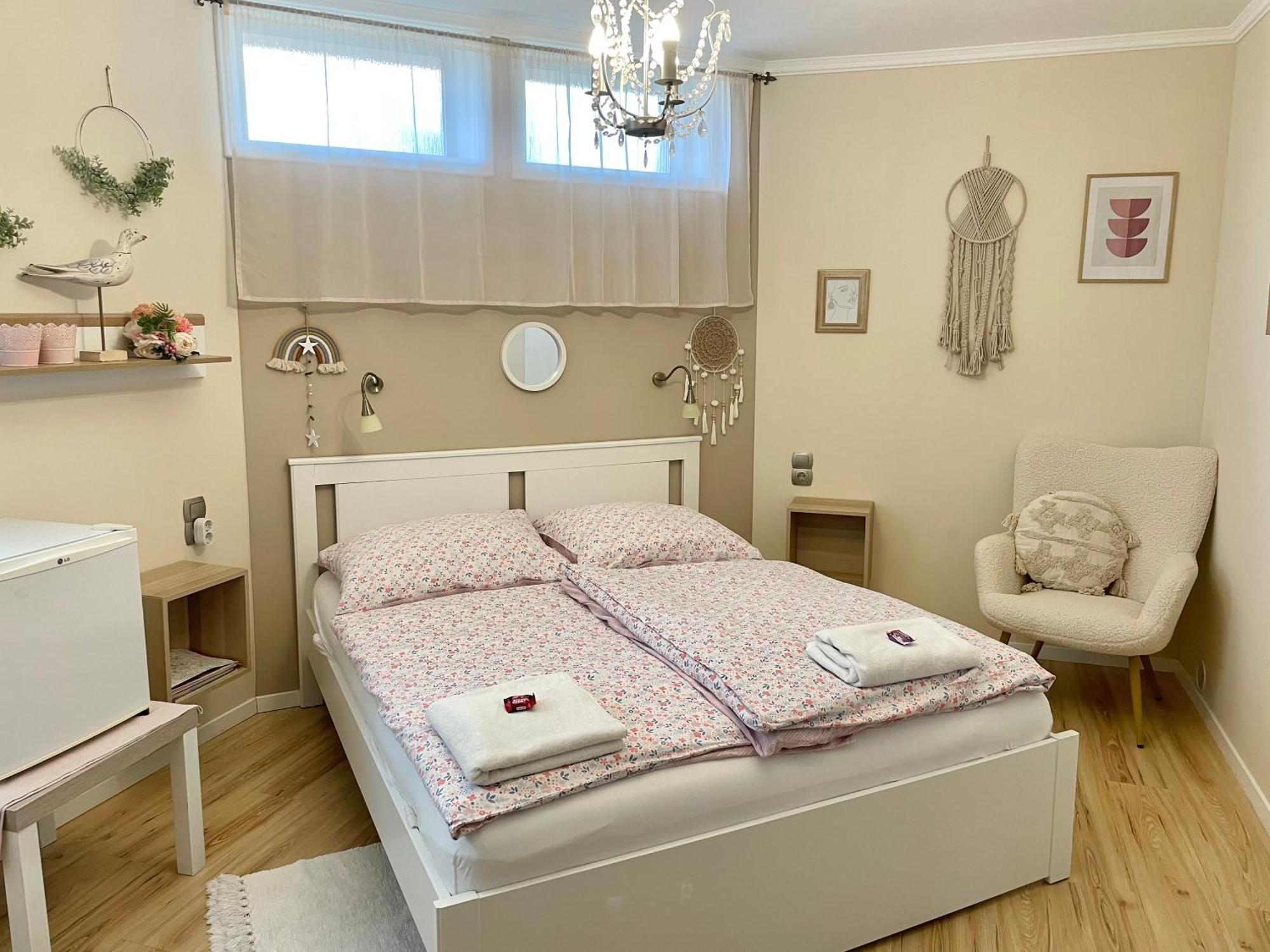 Bellavista 2 Apartman エゲル エクステリア 写真